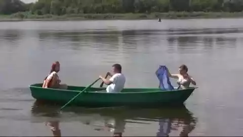 0 видео для Стеклопластиковая Лодка Голавль