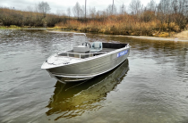 8 - Wyatboat-460 C 