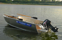 10 - Wyatboat-490 P 