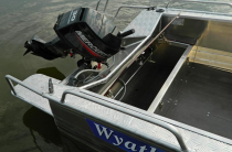 16 - Wyatboat-490 P 