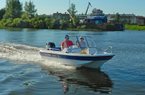 16 - Wyatboat-430 DC (тримаран) 