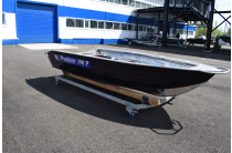 18 - Wyatboat-390 P 