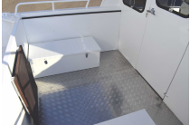 18 - Wyatboat-660 Cabin 