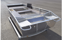 8 - Wyatboat-390 