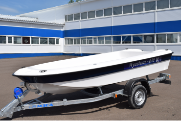 Wyatboat 430 тримаран